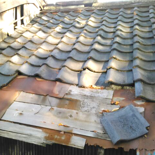 西出ペイント　屋根塗装