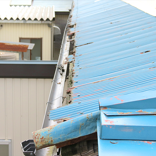 西出ペイント　屋根塗装